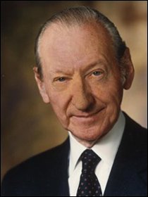 Dr. iur. Kurt Waldheim Dr. iur. Kurt Waldheim