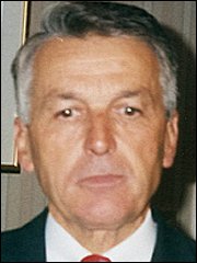 Botschafter Dipl.-Kfm. Dr. Paul Leifer Botschafter Dipl.-Kfm. Dr. Paul Leifer